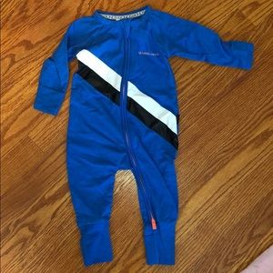 NWOT Wondersuit body suit sz. 3-6 months